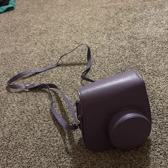 Instax Lavender camera holder purse - Picture 5 of 5